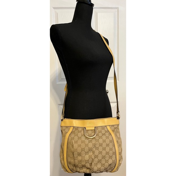 Vintage Gucci GG Canvas D Ring Crossbody with Yellow Trim - Picture 2 of 16